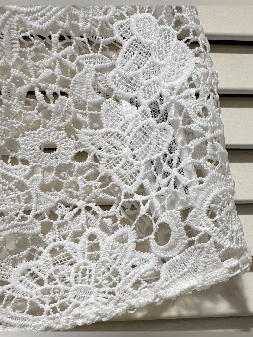 Zara Collared Crochet Top—Sz. M, Button Down, Halter Cut, Waist Length - Picture 10 of 13